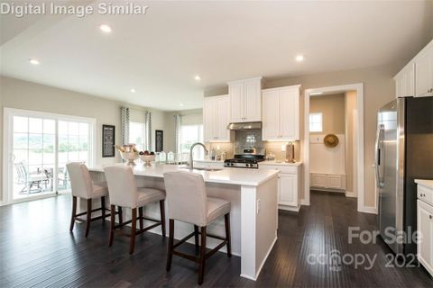 1615 Moore Farm Road 185