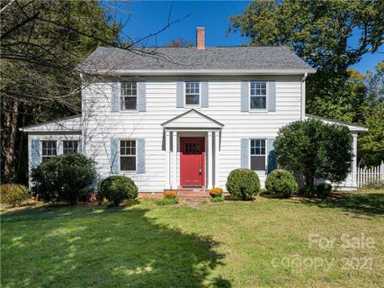 649 Lakeshore Drive sold home in The Rea Lands, Asheville, NC