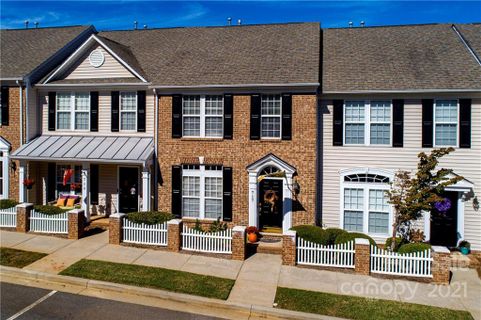 717 Atherton Way 43