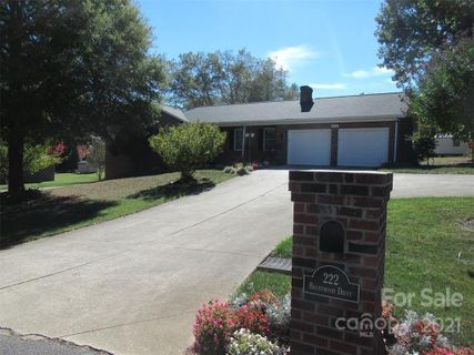 222 Brentwood Drive