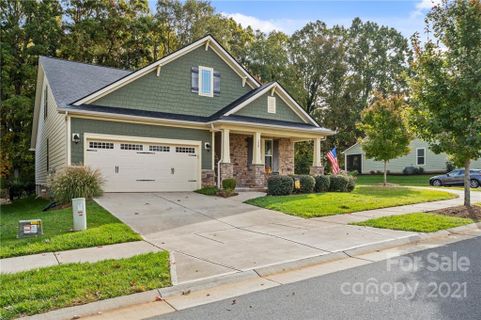 120 Boxtail Way