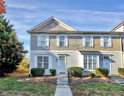 542 Goldstaff Lane