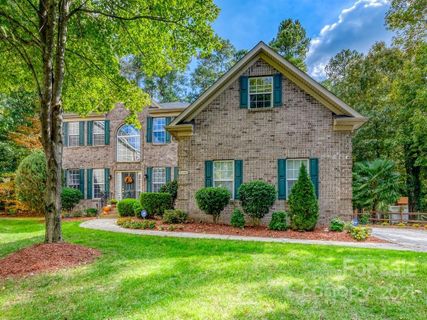 9340 Uxbridge Lane
