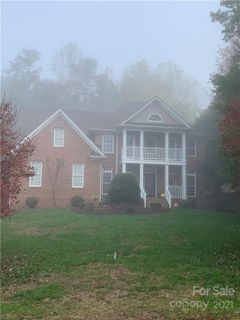 2848 Arrowwood Lane