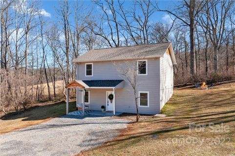 144 Mandy Lane sold home in Green Acres, Clyde, NC