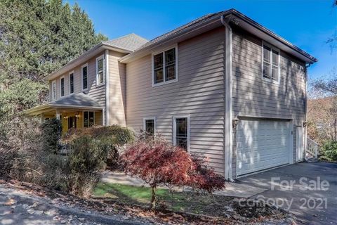 22 Meadow Wood Trail sold home in Meadowood, Fletcher, NC