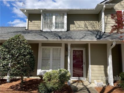 2737 Tiergarten Lane