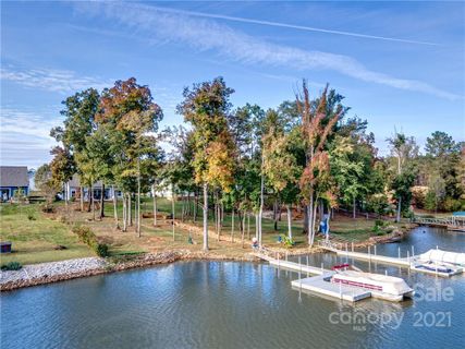 25560 Seagull Drive
