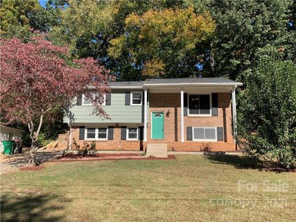 418 Whispering Pines Drive