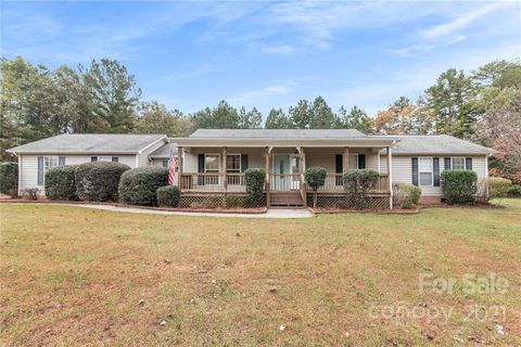 5220 Arden Gate Drive sold home in Lake Forest, Iron Station, NC