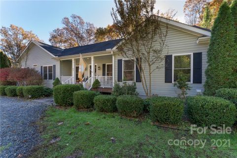 82 Night Fox Trail sold home in Forest Lake Estates, Brevard, NC