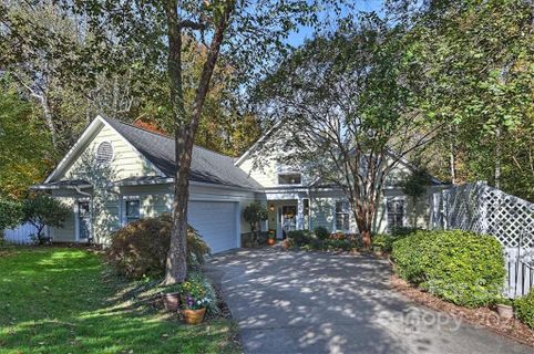 6106 Tuskan Drive