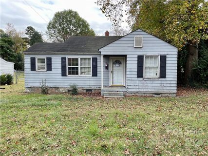 1411 Poston Circle