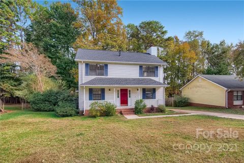6306 Round Hill Road