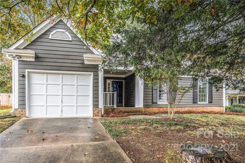 8507 Red Setter Lane