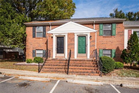 10921 Hunter Trail Lane