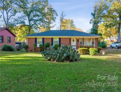 3432 Seaman Drive