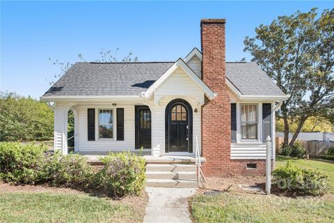 708 Mable Avenue