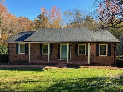 3834 23rd Street Lane
