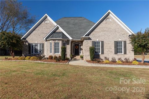 320 Home Court sold home in Homewood, Rock Hill, SC