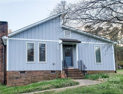 2835 Nw Walter Drive