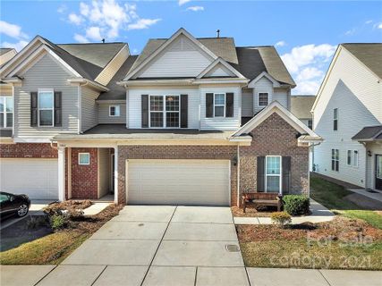 5856 Glassport Lane End Unit