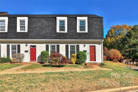 8352 Knights Bridge Road