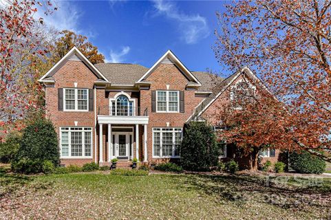 5811 Ammanford Court