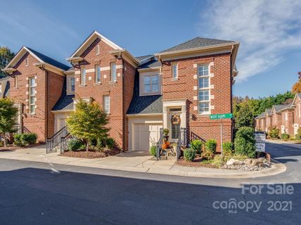 3404 West Slope Lane sold home in Hillside West, Charlotte, NC