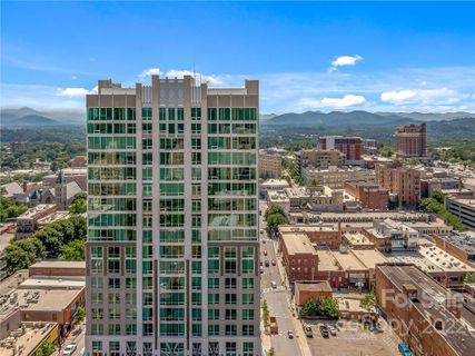 7 Patton Avenue 1008 sold home in Downtown District, Asheville, NC