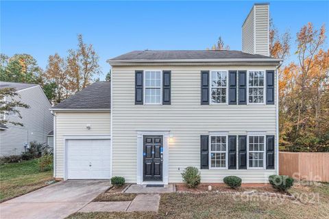 5203 Grass Ridge Drive sold home in Grass Meadows, Charlotte, NC