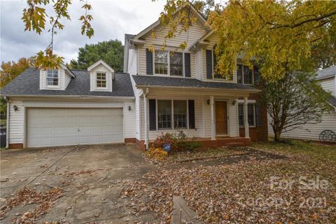 1319 Hathshire Drive sold home in Spring Crossing, Charlotte, NC
