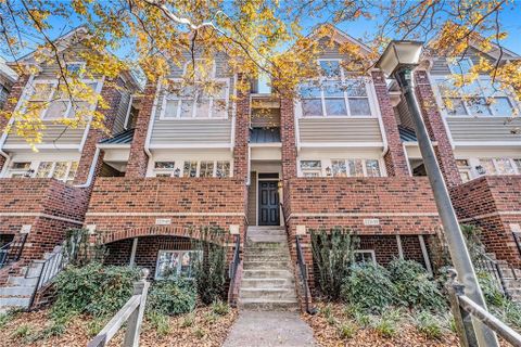 223 Torrence Street 55 sold home in Crown View, Charlotte, NC