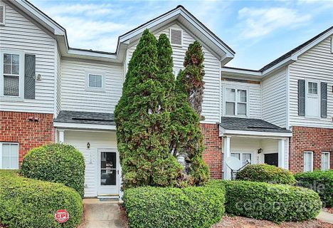 6430 Mallard View Lane