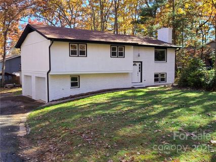 28 Ocala Street sold home in Mountain Heights, Arden, NC