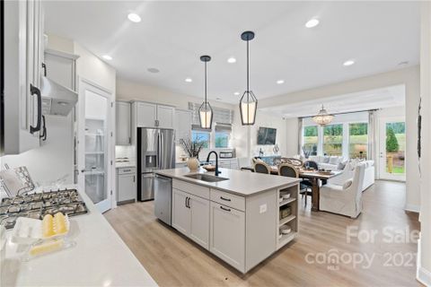 15115 Weathered Oak Lane 311