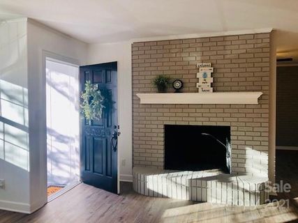 2330 18th Street sold home in Pinebrook Park, Hickory, NC