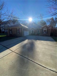 110 Burtons Barn Road