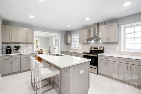 7000 Sherbourne Drive