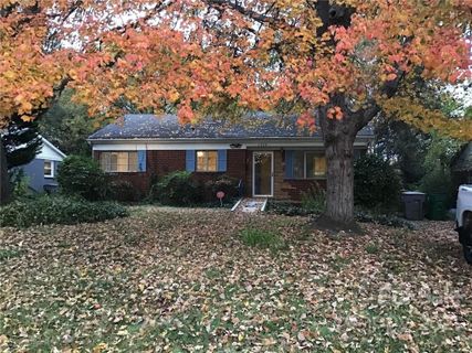 2234 Markham Court