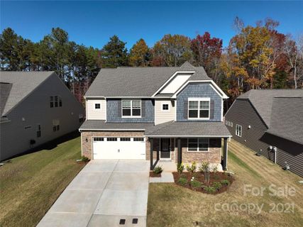 2413 Abundance Lane