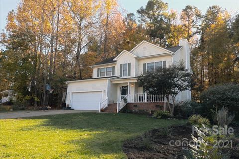 2211 Crosstrail Ridge