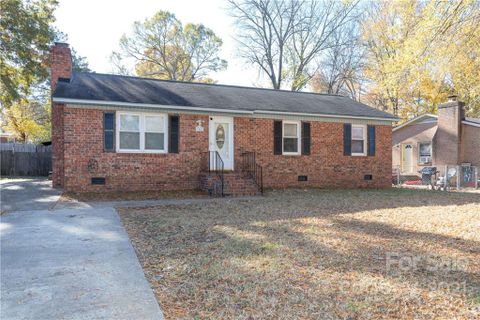 1546 Marett Boulevard Extension