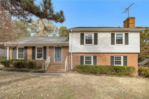 112 Chadmore Drive