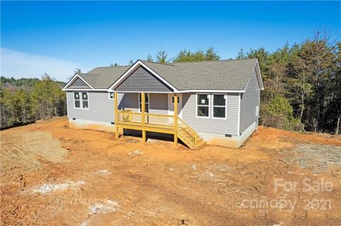 45 Spicewood Road sold home in Spicewood, Weaverville, NC