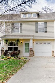 44 Old Salem Court sold home in Townes at Bagwell Mill, Fletcher, NC