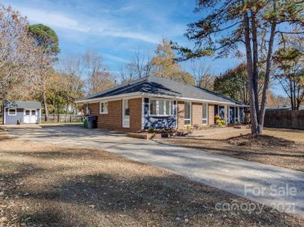 5945 Bluebonnet Road