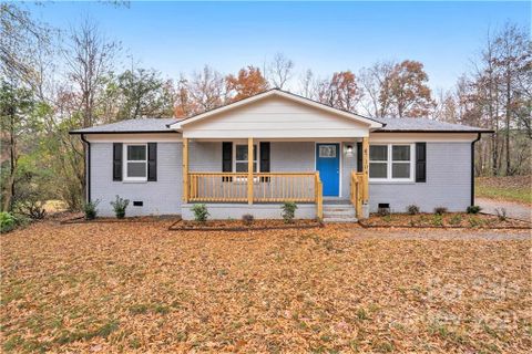 1710 Northwoods Drive sold home in Northwoods, Kings Mountain, NC