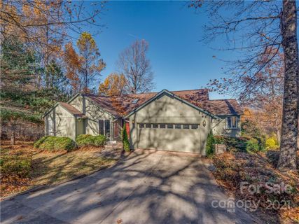 545 Summit Road
