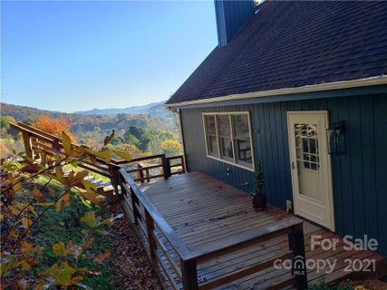 557 Wheeler Hills Road sold home in Wheeler Hills, Burnsville, NC